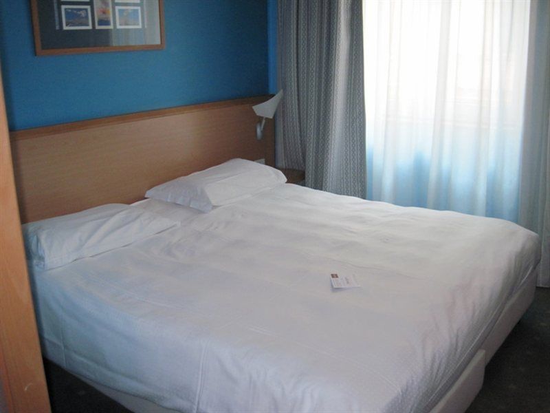 Ibis Styles Napoli Garibaldi Hotel Eksteriør billede